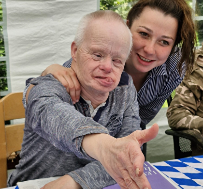 Begeleider oudere bewoners - jij biedt aandacht en rust